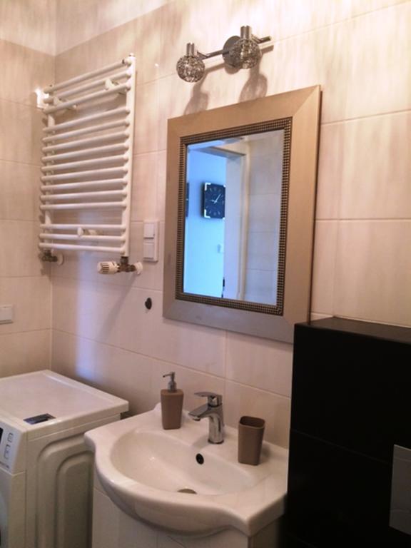 Апартаменты Apartament "Cleopatra 3" Z Miejscem Parkingowym, Faktury Vat Кельце Экстерьер фото
